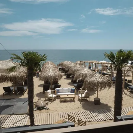 Seafront With Panoramic Terrace *